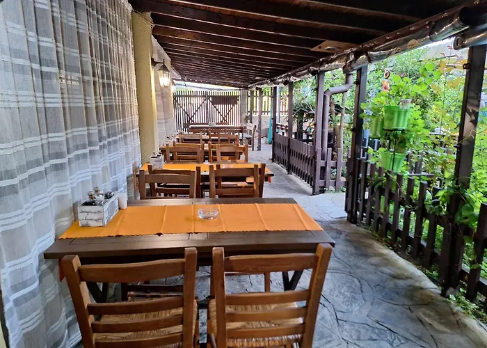 Pensión Starata Kushta 2*